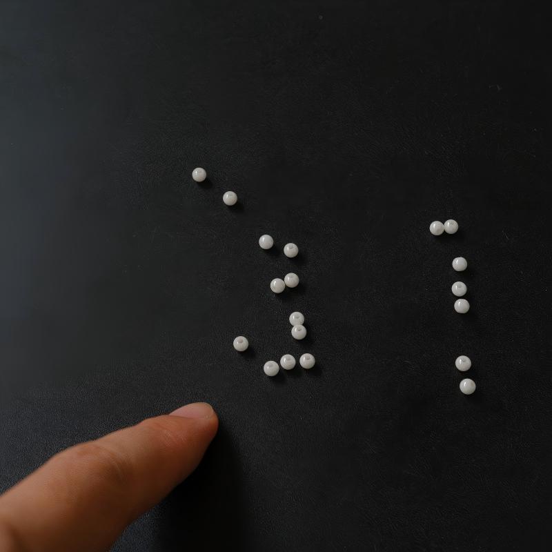 Spherical ceramic wire-insulating bead